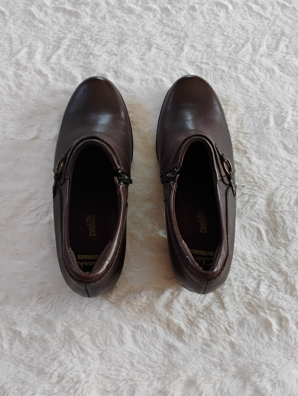 Clarks Collection Genette Curve Leather Side Zip Slip On Shoes - Picture 5 of 11